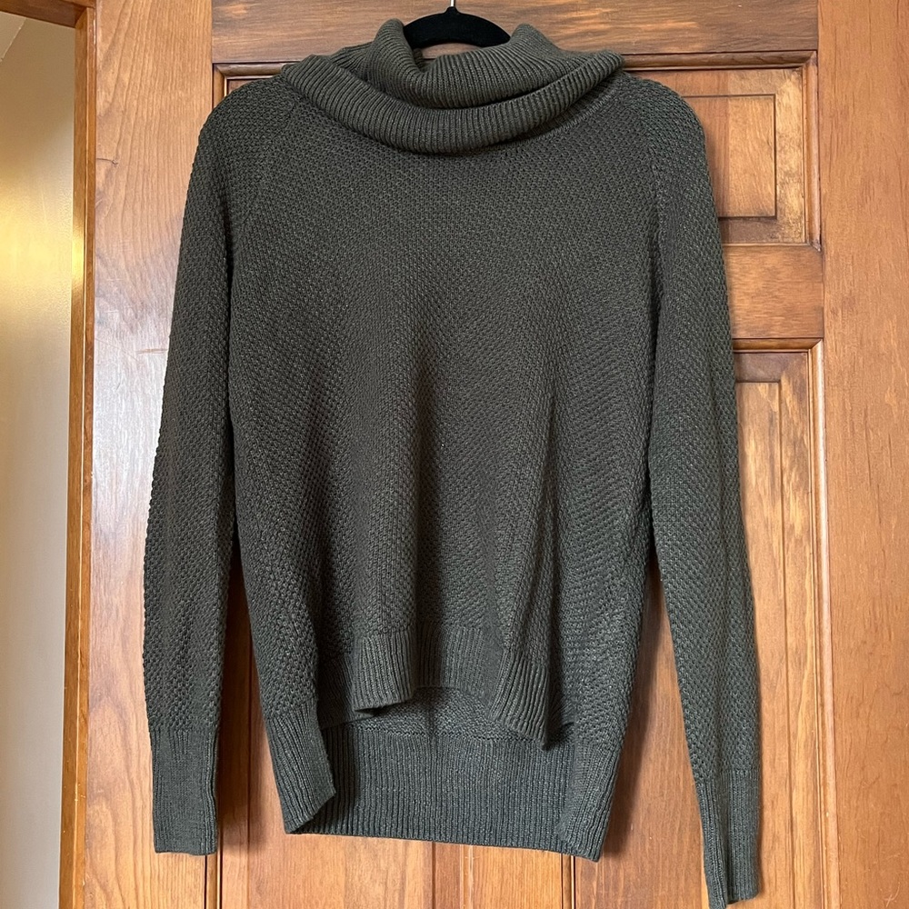 Max Studio Sweater